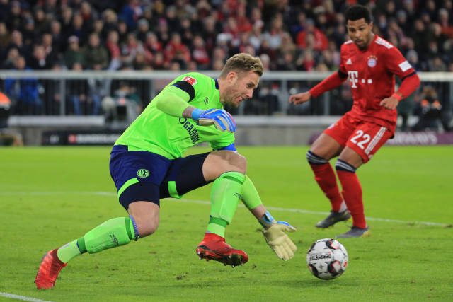 拭目以待的 拭目以待的